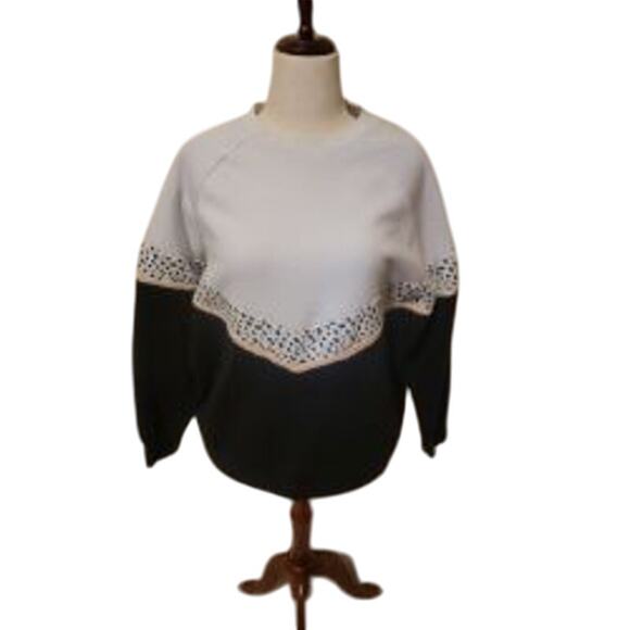 Sarah's Day White Fox Active Sweatshirt White & Black  Size 0X - Picture 1 of 5